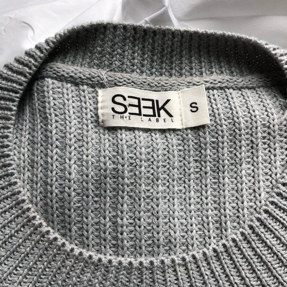 Grey Cross Sweater Vest LF - Picture 6 of 7